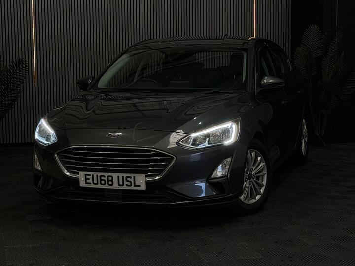 Ford Focus 1.0T EcoBoost Titanium Euro 6 (s/s) 5dr