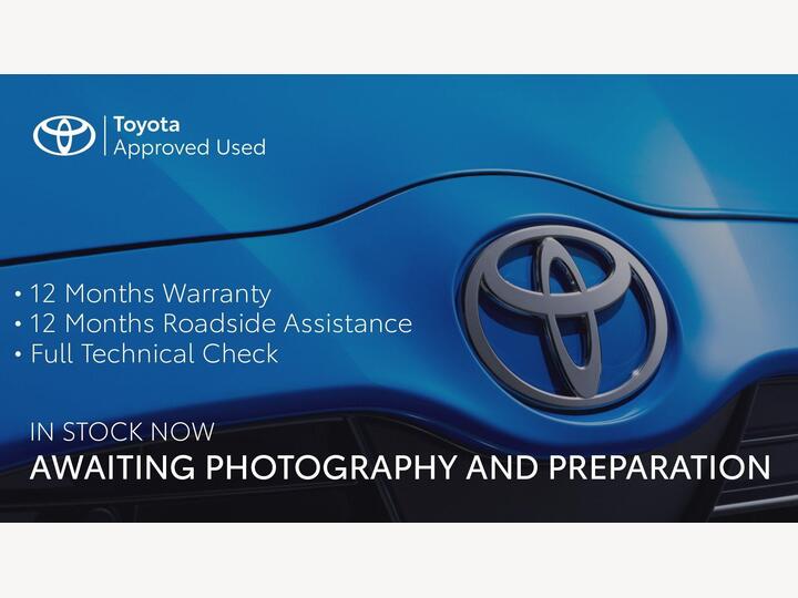 Toyota Corolla 1.8 VVT-h Icon Touring Sports CVT Euro 6 (s/s) 5dr Toyota Corolla 1.8 VVT-h Icon Touring Sports CVT Euro 6 (s/s) 5dr