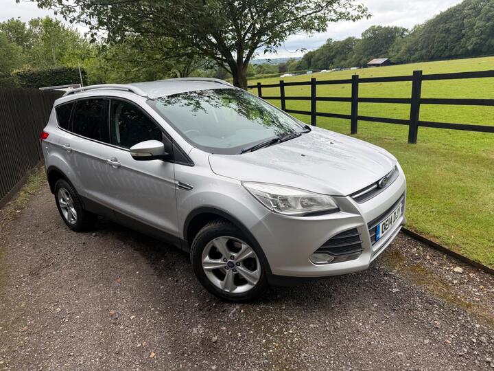 Ford Kuga 2.0 TDCi Zetec 2WD Euro 5 5dr