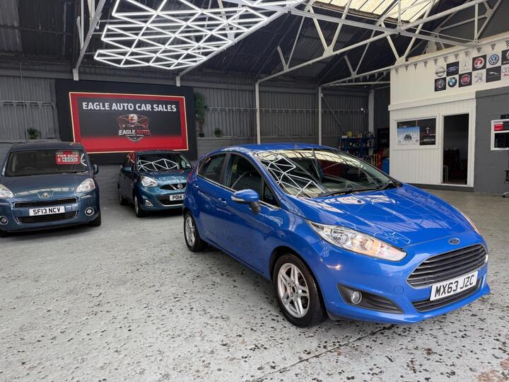 Ford Fiesta 1.6 Zetec Powershift Euro 5 5dr