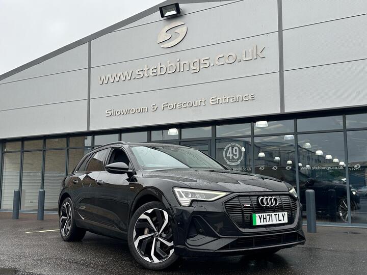 Audi E-tron 55 Black Edition Auto Quattro 5dr 95kWh (11kW Charger)
