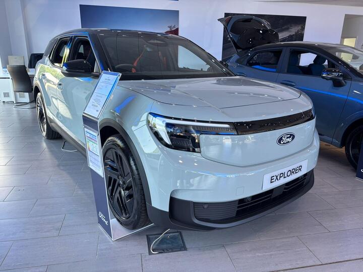 Ford Explorer Extended Range 79kWh Collection Auto 5dr