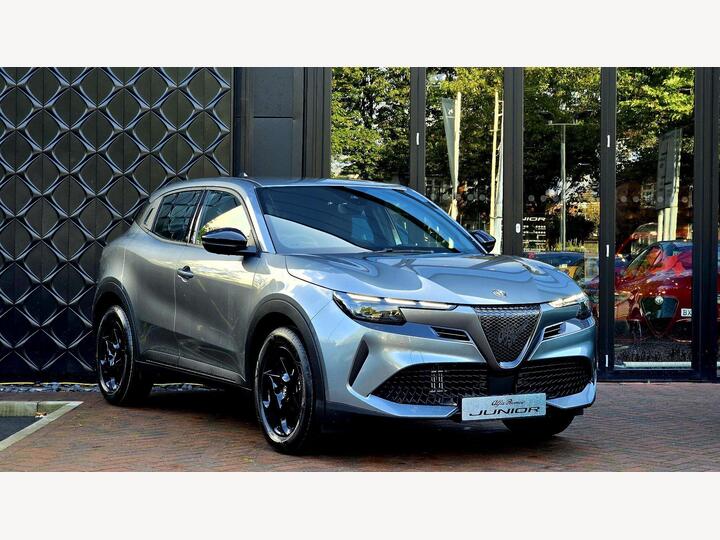 Alfa Romeo Junior 1.2 MHEV Ibrida E-DCT Euro 6 (s/s) 5dr