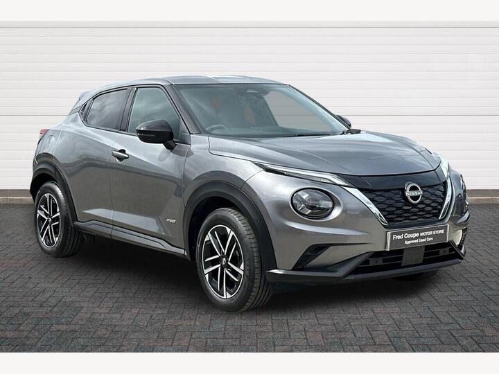 Nissan JUKE 1.6 N-Connecta Auto Euro 6 5dr
