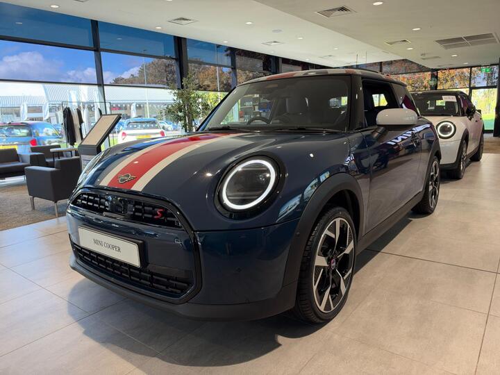 MINI Cooper 2.0S Oxford Edition Steptronic Euro 6 (s/s) 3dr