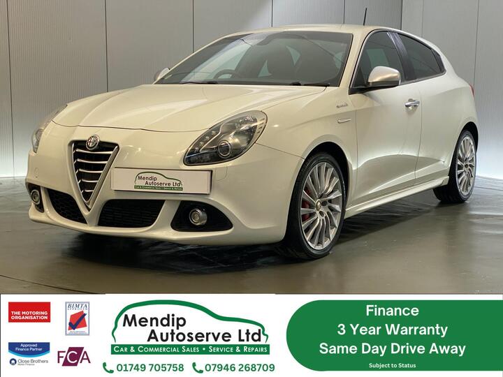 Alfa Romeo Giulietta 1.4 TB MultiAir Sportiva Hatchback 5dr Petrol TCT Euro 5 (s/s) (170 Bhp)