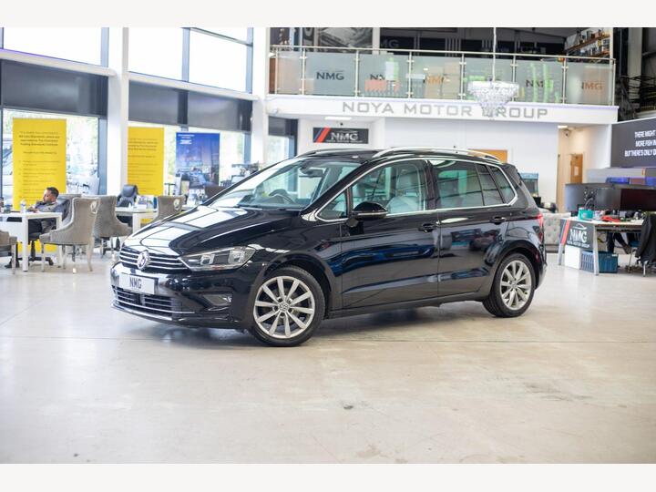 Volkswagen GOLF SV 1.4 TSI BlueMotion Tech ACT GT Euro 6 (s/s) 5dr Volkswagen GOLF SV 1.4 TSI BlueMotion Tech ACT GT Euro 6 (s/s) 5dr