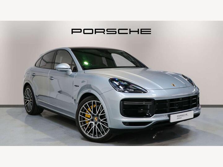 Porsche Cayenne 4.0 V8 E-Hybrid 14.1kWh Turbo S TiptronicS 4WD Euro 6 (s/s) 5dr