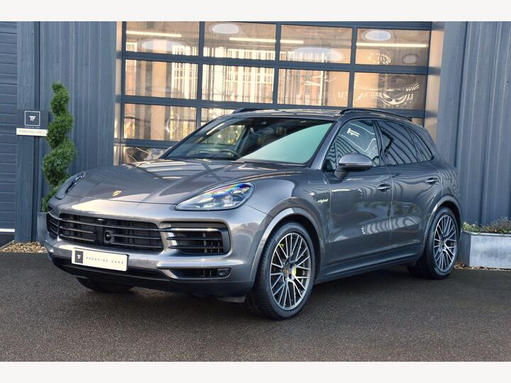Porsche Cayenne 3.0 V6 E-Hybrid 14.1kWh TiptronicS 4WD Euro 6 (s/s) 5dr (3.6kW Charger) Porsche Cayenne 3.0 V6 E-Hybrid 14.1kWh TiptronicS 4WD Euro 6 (s/s) 5dr (3.6kW Charger)