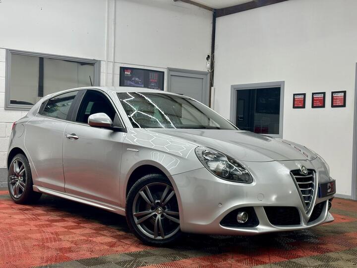 Alfa Romeo Giulietta 1.4 TB MultiAir Exclusive TCT Euro 6 (s/s) 5dr
