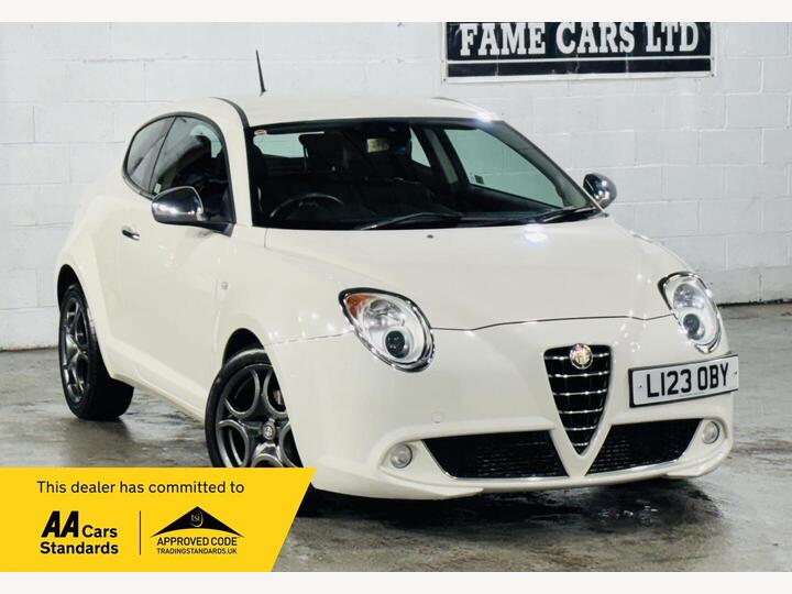 Alfa Romeo MiTo 1.4 TB MultiAir Distinctive TCT Euro 5 (s/s) 3dr Alfa Romeo MiTo 1.4 TB MultiAir Distinctive TCT Euro 5 (s/s) 3dr
