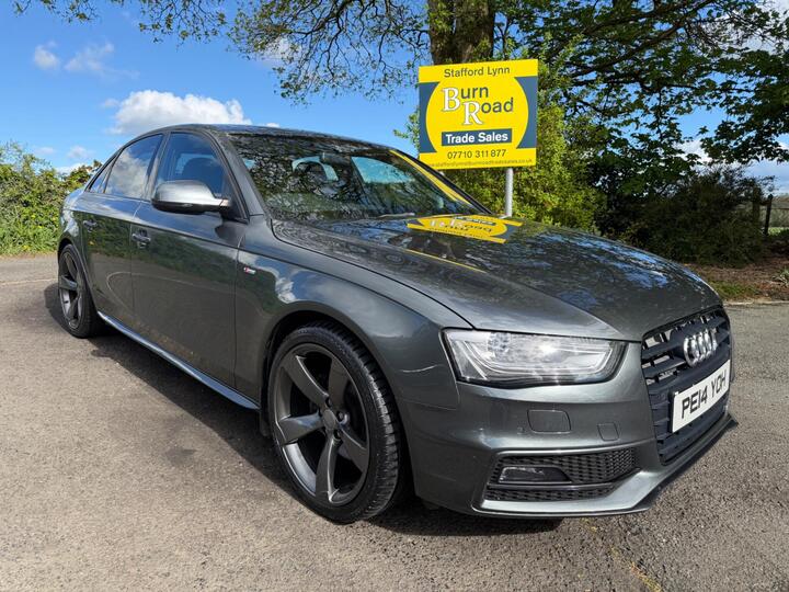 Audi A4 2.0 TDI Black Edition S Tronic Quattro Euro 5 (s/s) 4dr