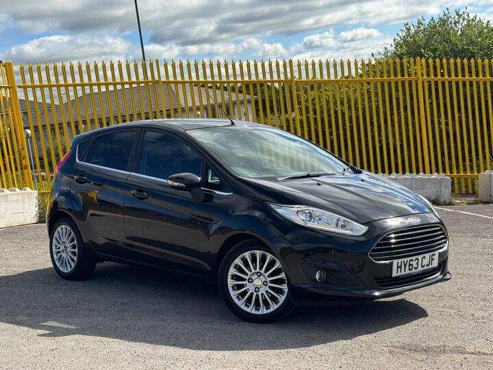 Ford Fiesta 1.0T EcoBoost Titanium Euro 5 (s/s) 5dr