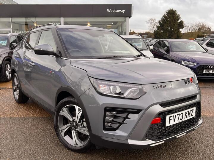 SsangYong Tivoli 1.5P Ultimate Euro 6 (s/s) 5dr SsangYong Tivoli 1.5P Ultimate Euro 6 (s/s) 5dr