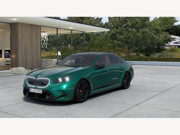 BMW M5 4.4 22.1kWh Steptronic XDrive Euro 6 (s/s) 4dr
