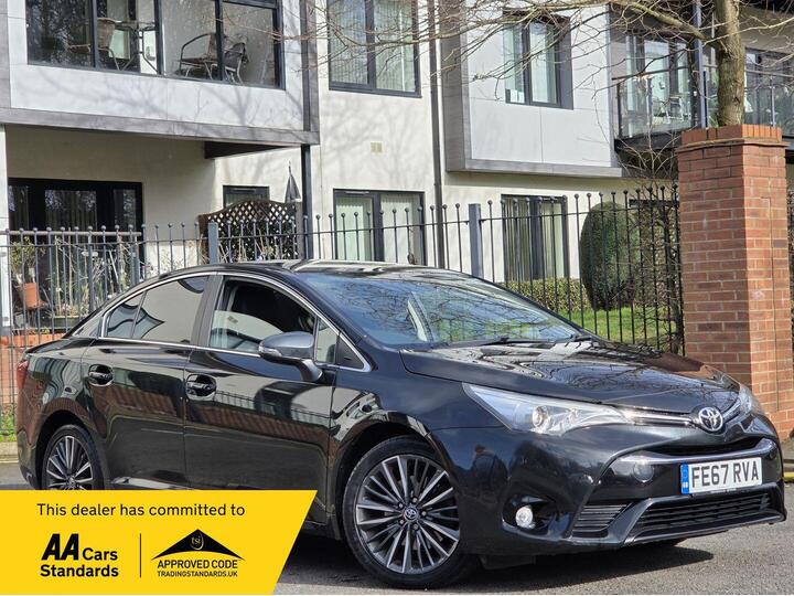 Toyota Avensis 2.0 D-4D Design Euro 6 (s/s) 4dr