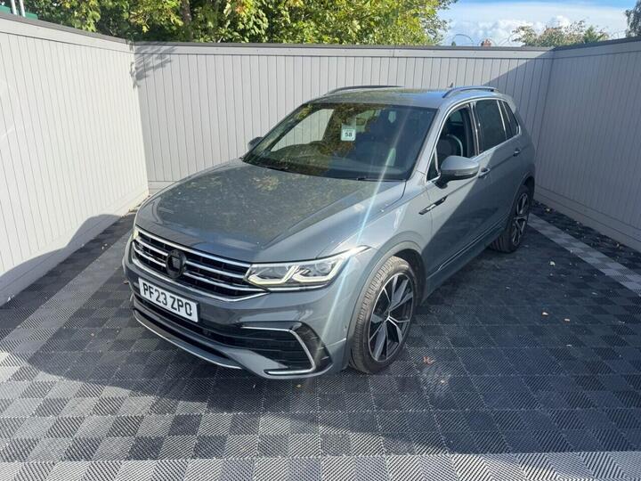 Volkswagen TIGUAN 1.5 TSI R-Line Edition DSG Euro 6 (s/s) 5dr