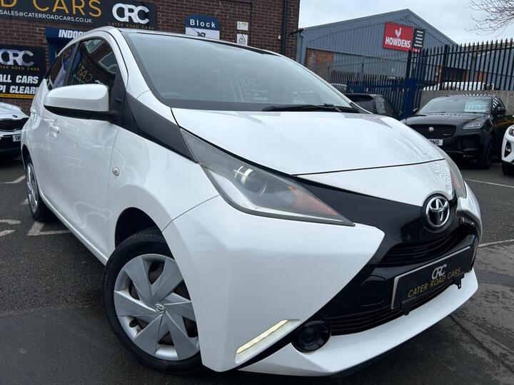Toyota AYGO 1.0 VVT-i X-play Euro 5 5dr Euro 5