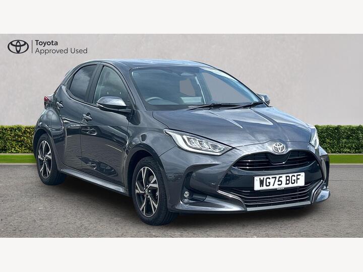 Toyota Yaris 1.5 VVT-h Design E-CVT Euro 6 (s/s) 5dr