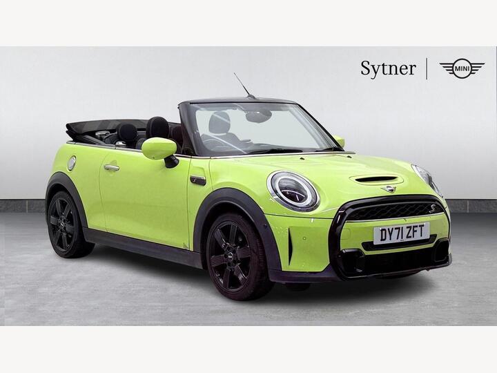 MINI Convertible 2.0 Cooper S Classic Euro 6 (s/s) 2dr MINI Convertible 2.0 Cooper S Classic Euro 6 (s/s) 2dr