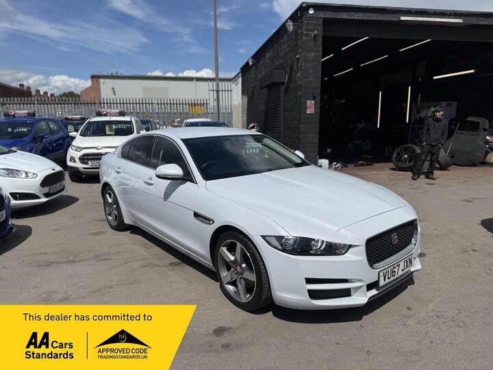 Jaguar XE 2.0d Prestige Auto Euro 6 (s/s) 4dr