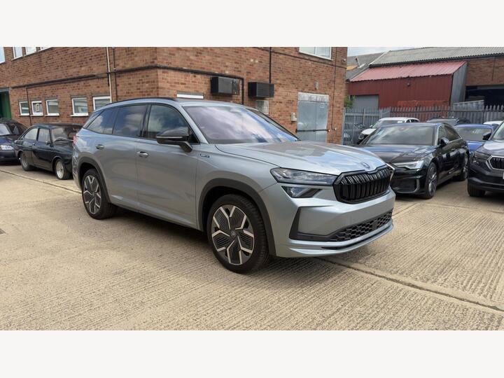 Skoda Kodiaq 1.5 TSI IV 25.7kWh SportLine DSG Euro 6 (s/s) 5dr (5 Seat)
