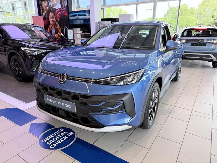 Volkswagen T-Roc 1.5 ETSI MHEV Life DSG Euro 6 (s/s) 5dr