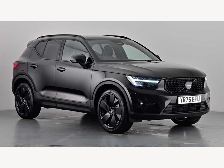 Volvo XC40 2.0 B3 MHEV Plus Black Edition DCT Auto Euro 6 (s/s) 5dr