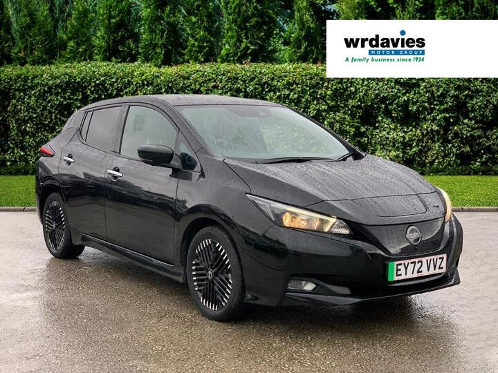 Nissan LEAF 39kWh N-Connecta Auto 5dr
