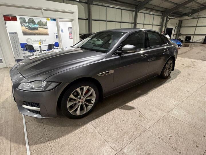 Jaguar XF 2.0d R-Sport Auto AWD Euro 6 (s/s) 4dr
