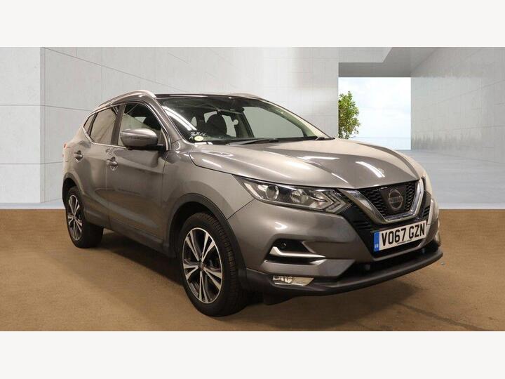Nissan QASHQAI 1.5 DCi N-Connecta Euro 6 (s/s) 5dr