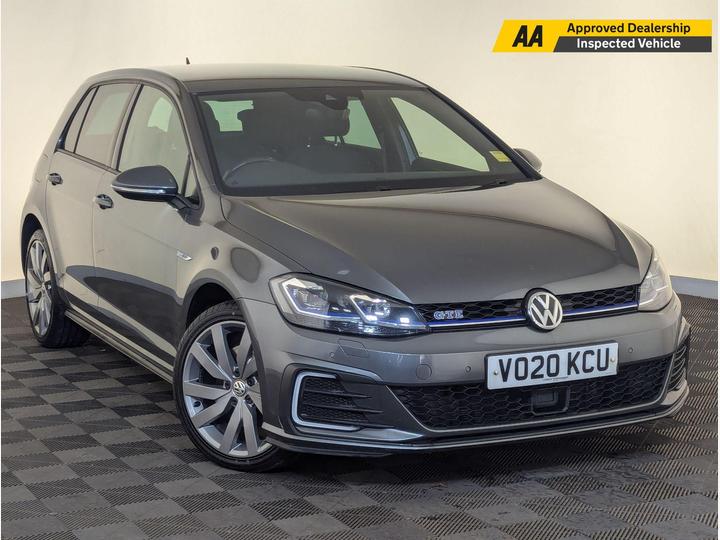 Volkswagen Golf 1.4 TSI 8.7kWh GTE Advance DSG Euro 6 (s/s) 5dr