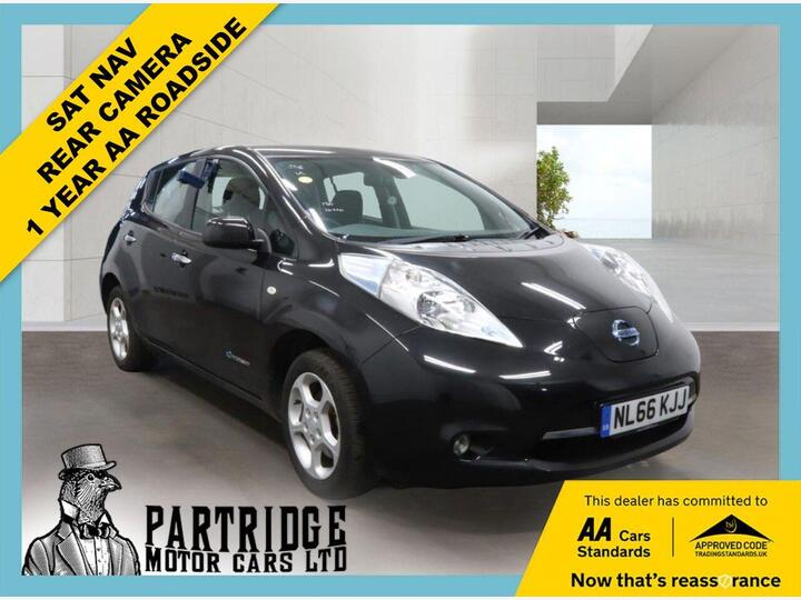 Nissan LEAF 24kWh Acenta Auto 5dr