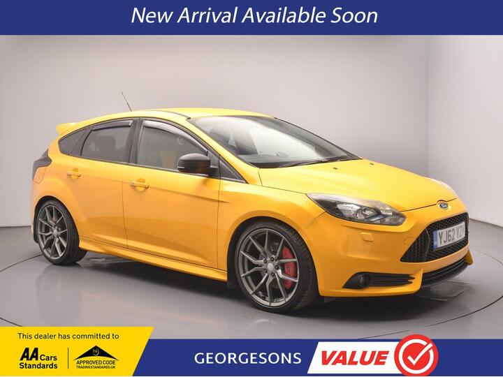 Ford FOCUS 2.0T EcoBoost ST Hatchback 5dr Petrol Manual Euro 5 (s/s) (250 Ps) REVERSE CAMERA - PARKING SENSORS