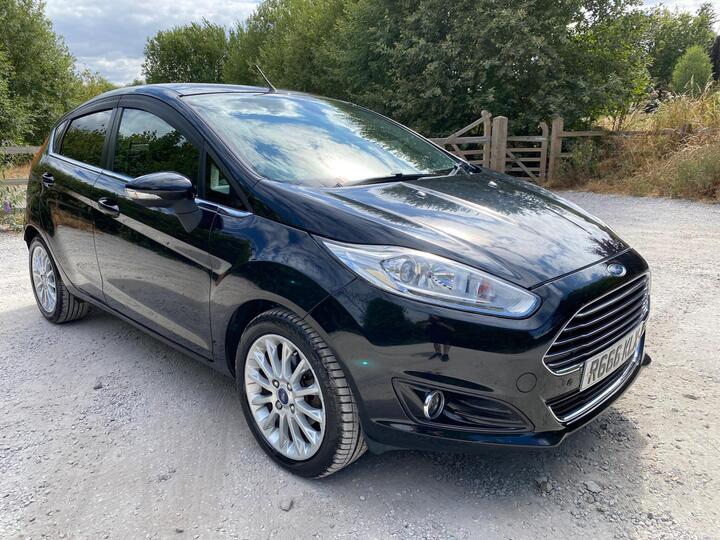 Ford Fiesta 1.6 Titanium X Powershift Euro 5 5dr