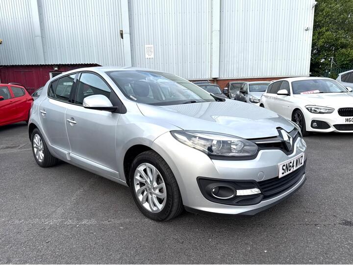 Renault Megane 1.5 DCi ENERGY Dynamique TomTom Euro 5 (s/s) 5dr Renault Megane 1.5 DCi ENERGY Dynamique TomTom Euro 5 (s/s) 5dr