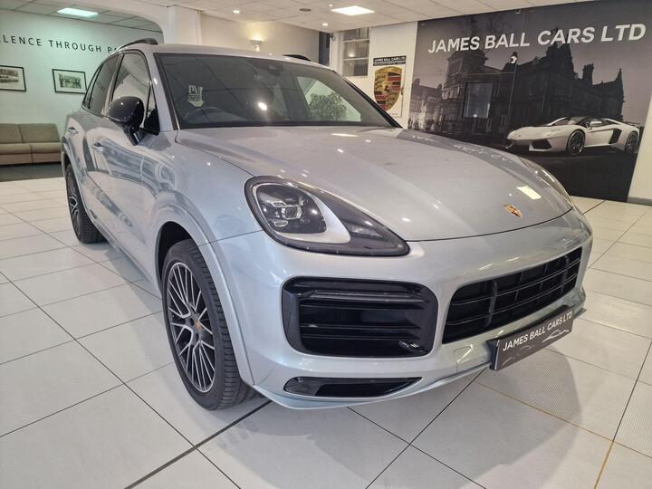 Porsche Cayenne 3.0T V6 TiptronicS 4WD Euro 6 (s/s) 5dr Porsche Cayenne 3.0T V6 TiptronicS 4WD Euro 6 (s/s) 5dr