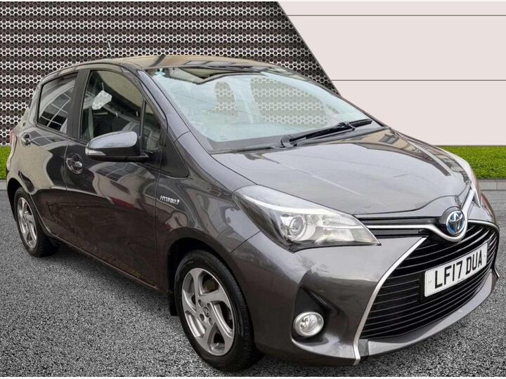 Toyota YARIS 1.5 VVT-h Icon E-CVT Euro 6 5dr