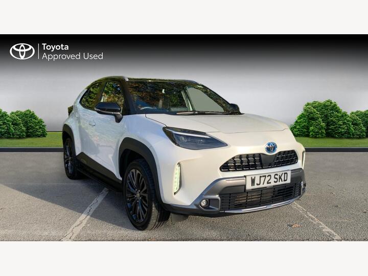 Toyota Yaris Cross 1.5 VVT-h Dynamic E-CVT AWD Euro 6 (s/s) 5dr Toyota Yaris Cross 1.5 VVT-h Dynamic E-CVT AWD Euro 6 (s/s) 5dr