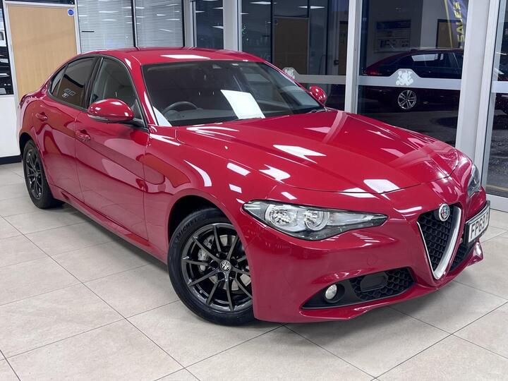 Alfa Romeo GIULIA 2.0T Super Auto Euro 6 (s/s) 4dr