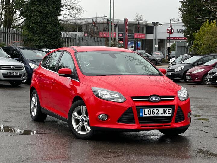 Ford Focus 1.0T EcoBoost Zetec Euro 5 (s/s) 5dr