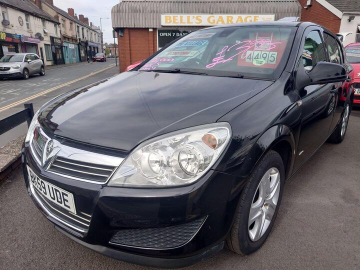 Vauxhall Astra 1.4i 16v Active 5dr