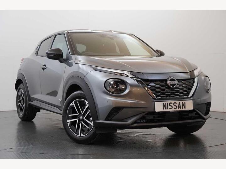 Nissan Juke 1.6 N-Connecta Auto Euro 6 5dr