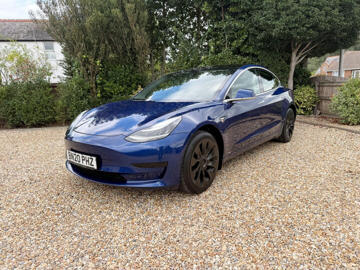 Tesla Model 3 Standard Range Plus Auto RWD 4dr