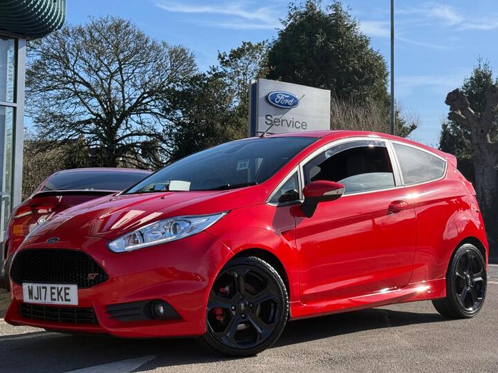Ford Fiesta 1.6T EcoBoost ST-3 Euro 6 3dr