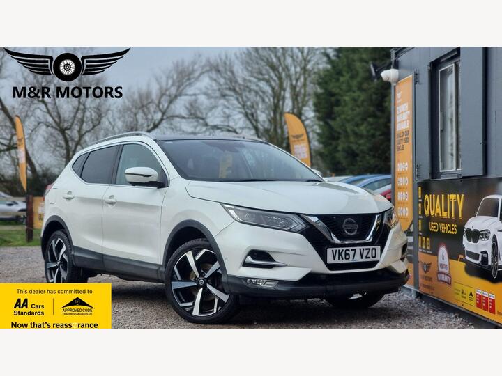 Nissan Qashqai 1.5 DCi Tekna Euro 6 (s/s) 5dr Nissan Qashqai 1.5 DCi Tekna Euro 6 (s/s) 5dr