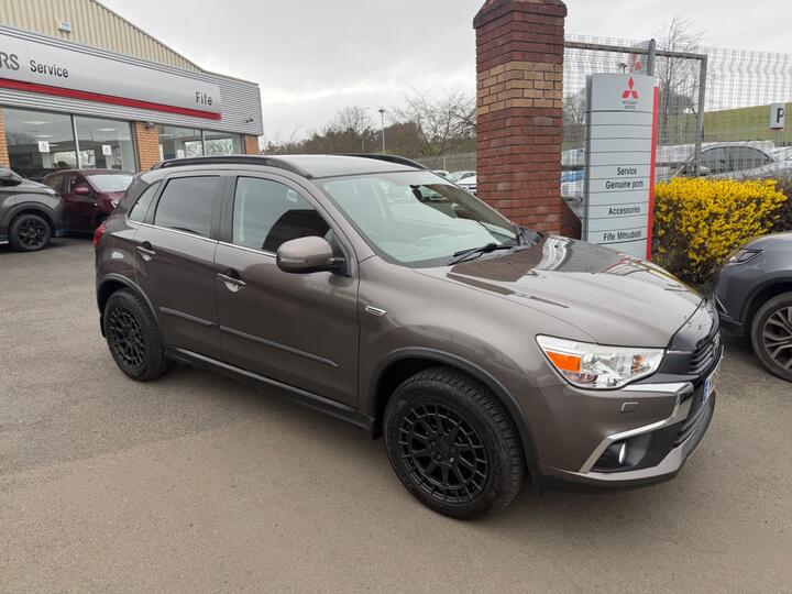 Mitsubishi ASX 2.2 DI-D 4 Auto 4WD Euro 6 5dr Mitsubishi ASX 2.2 DI-D 4 Auto 4WD Euro 6 5dr