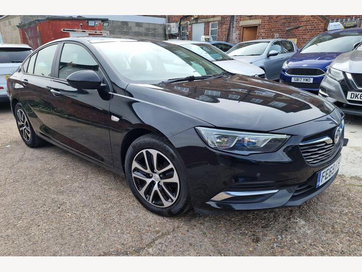 Vauxhall Insignia 1.6 Turbo D EcoTEC Design Grand Sport Euro 6 (s/s) 5dr Vauxhall Insignia 1.6 Turbo D EcoTEC Design Grand Sport Euro 6 (s/s) 5dr
