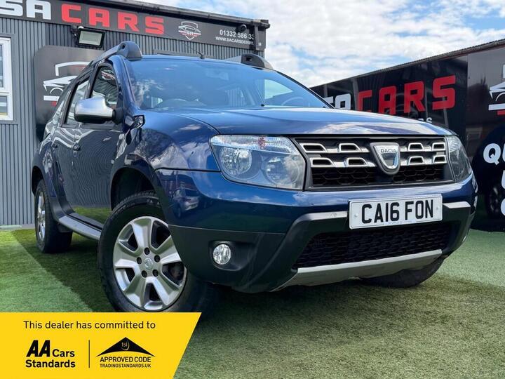Dacia Duster 1.5 DCi Laureate 4WD Euro 6 (s/s) 5dr Dacia Duster 1.5 DCi Laureate 4WD Euro 6 (s/s) 5dr