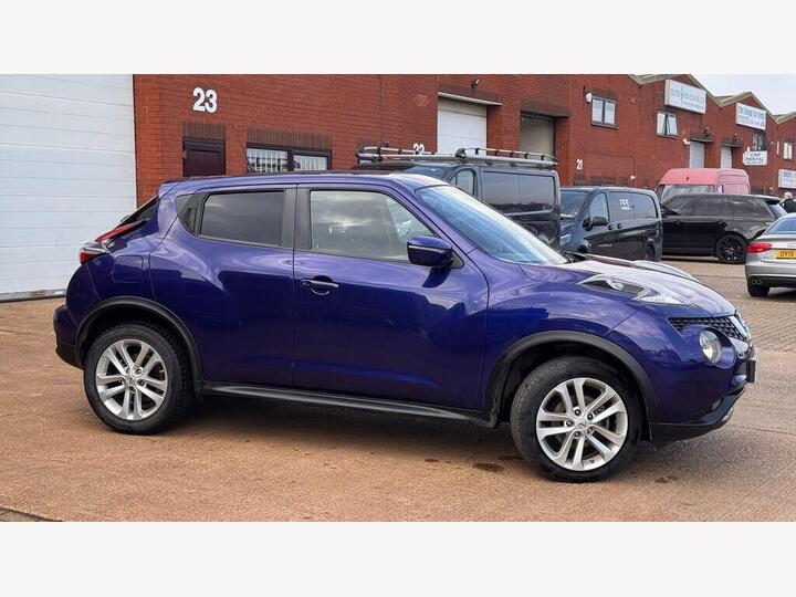 Nissan JUKE HATCHBACK 1.2 DIG-T N-Connecta Euro 6 (s/s) 5dr